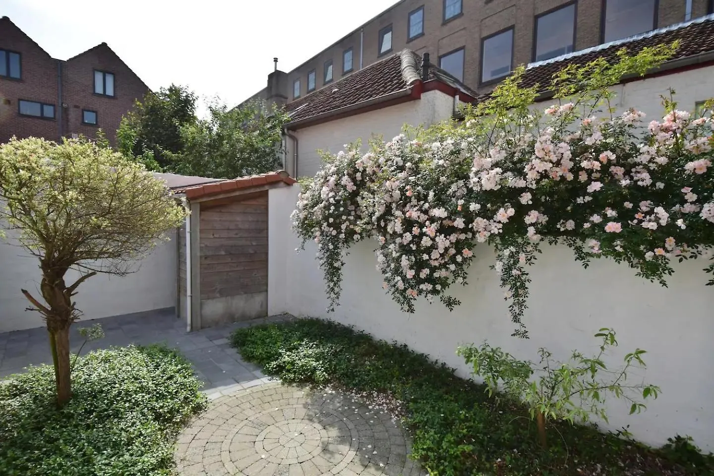 Brugse Charme Huis Met Tuin Aan Het Water 8P Brugge Belgien